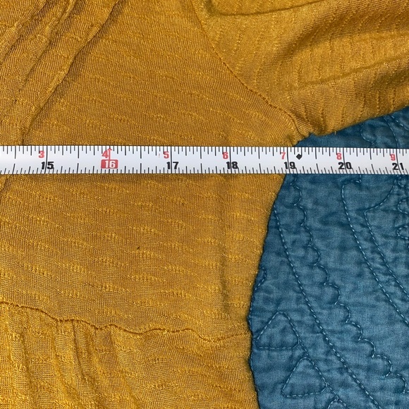 Maurice’s mustard blouse XL - Picture 9 of 11